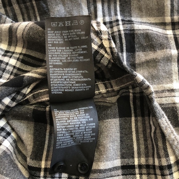 Uniqlo Flannel Shirt - Picture 7 of 7